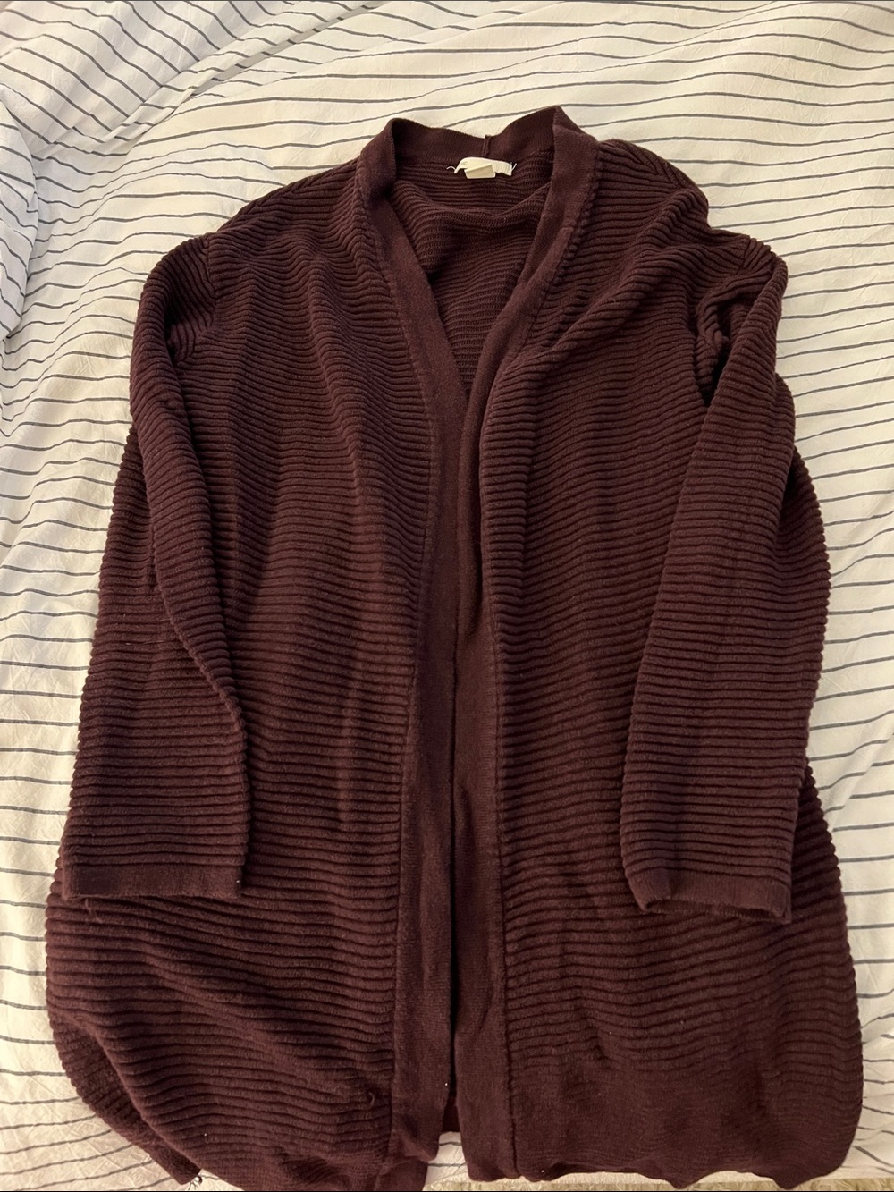H&M Maroon Ribbed Open-Front Cardigan with Pockets!